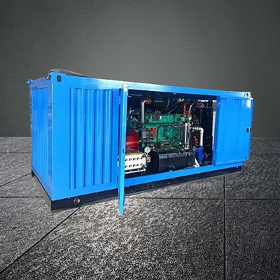 Industrijski visokotlačni čistilni stroj z vodnim curkom